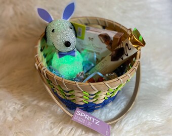 Peanuts Snoopy Christmas Gift Basket Plush 8 U1d Snoopy Santa Hat Festive Holiday Cup Filled With Candy Activities Personalized Gift Card Party Favors Paper Party Supplies Jan Takayama Com