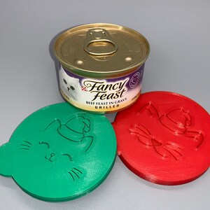 Christmas Cat Face Cat Food Lids, 3D Printed