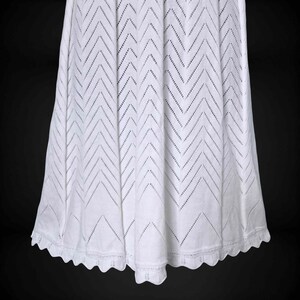 Retro 70s White Crochet Knit Outfit, Chic 2 Piece Parisian Boho Strappy Dress & Coatigan by OGO Geral Paris, Size S/M VFG afbeelding 5