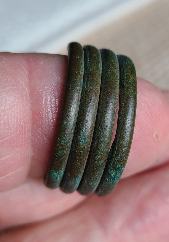 Ancient Bronze Viking Ring 9th Century Finno-Ugric