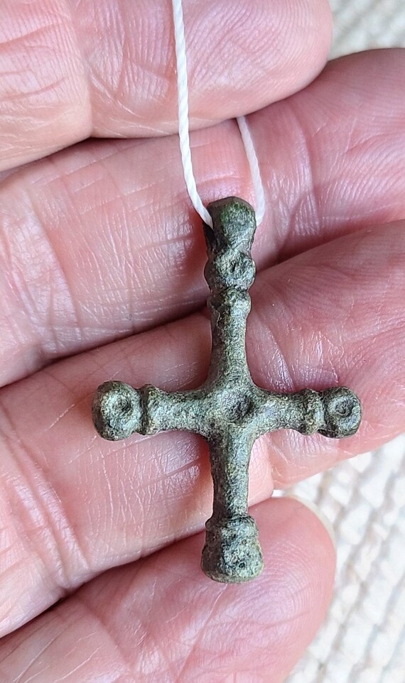solid bronze cross vintage Gem