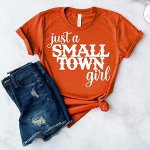 Juste une petite ville fille svg, svg de pays, petite ville svg, fichiers svg pour cricut, DXF, eps, png. Fichiers SVG pour cricut