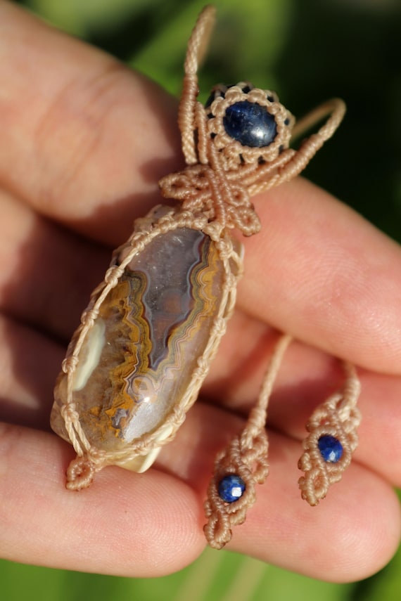 Mexican Crazy Lace Agate Kyanite Pendant, Boho Micro Macrame Gemstone Necklace