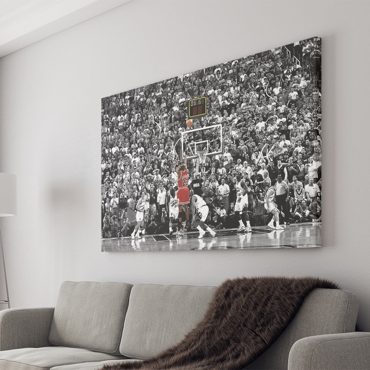 michael jordan last shot black and white