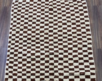 Checkered Dark brown Moroccan Berber rug, White and dark checkerboard Rug -New Azilal rug-Berber Moroccan Costum rug-Moroccan Woolen carpet