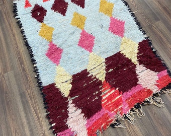 Vintage Moroccan Boucherouite Rug: Boho Geometric Design, 3.4x4.9 ft