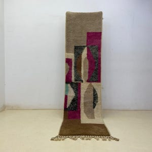 the most prestigious Beni Ourain rug  ; Moroccan Berber hand woven rug ; high quality silky wool  Beni Ourain rugs