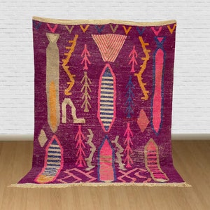 Hand Knotted Wool Berber Rug: Custom Moroccan Tapis