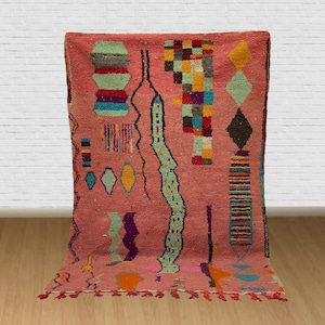 Handmade Moroccan Boujad Wool Rug 6x10 FT: Berber Carpet