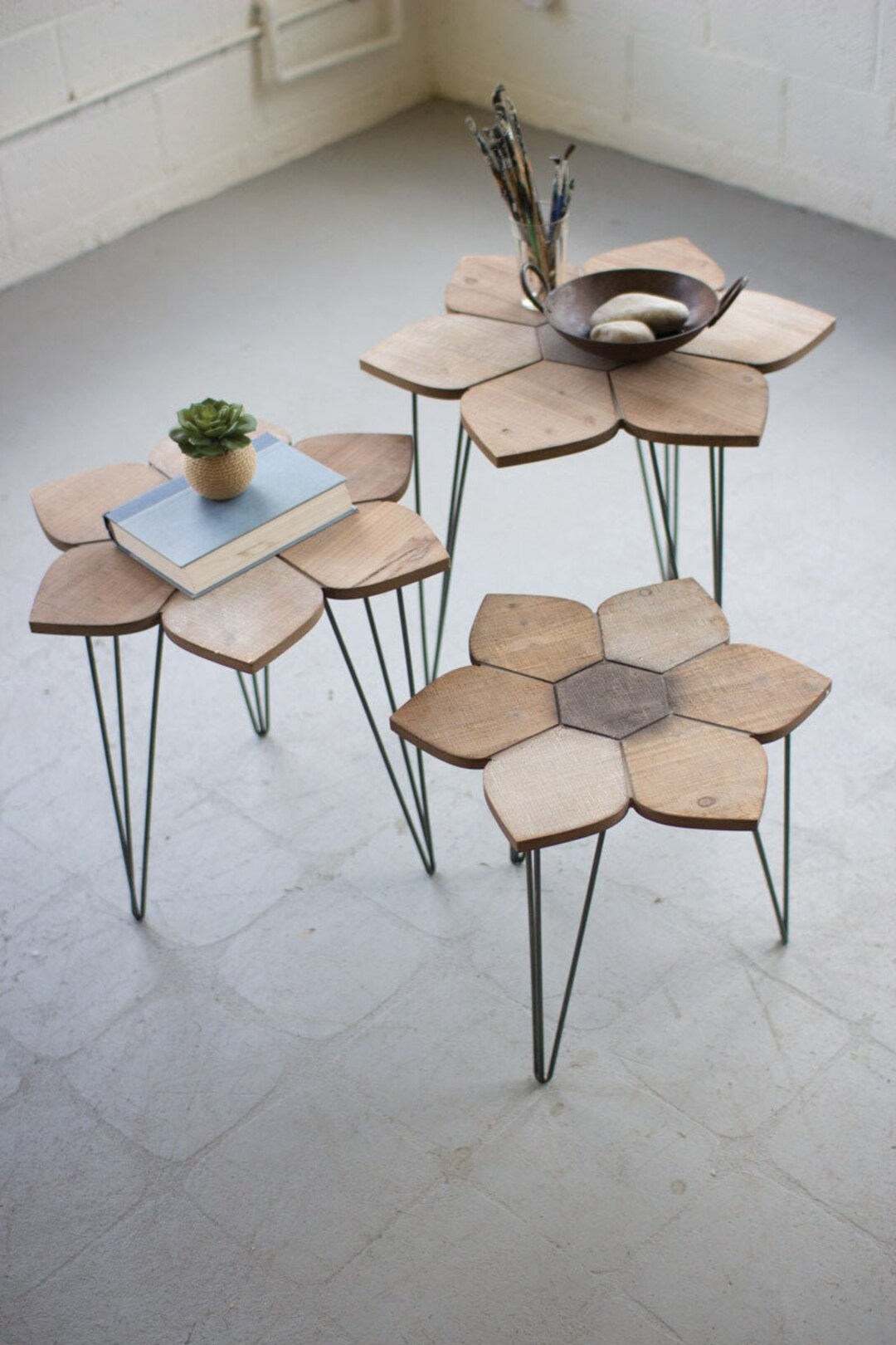 Flower side table deals