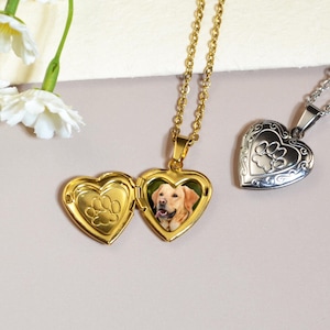 Custom Heart Locket Necklace with Photo,Pet Memorial Locket,Pet Memorial Gift,Pet Paw Print Locket,Dog Memorial Gift,Christmas Gifts
