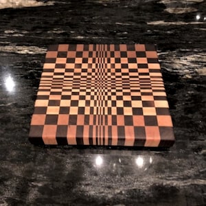 3D End Grain Cutting Board.  Optical illusion
