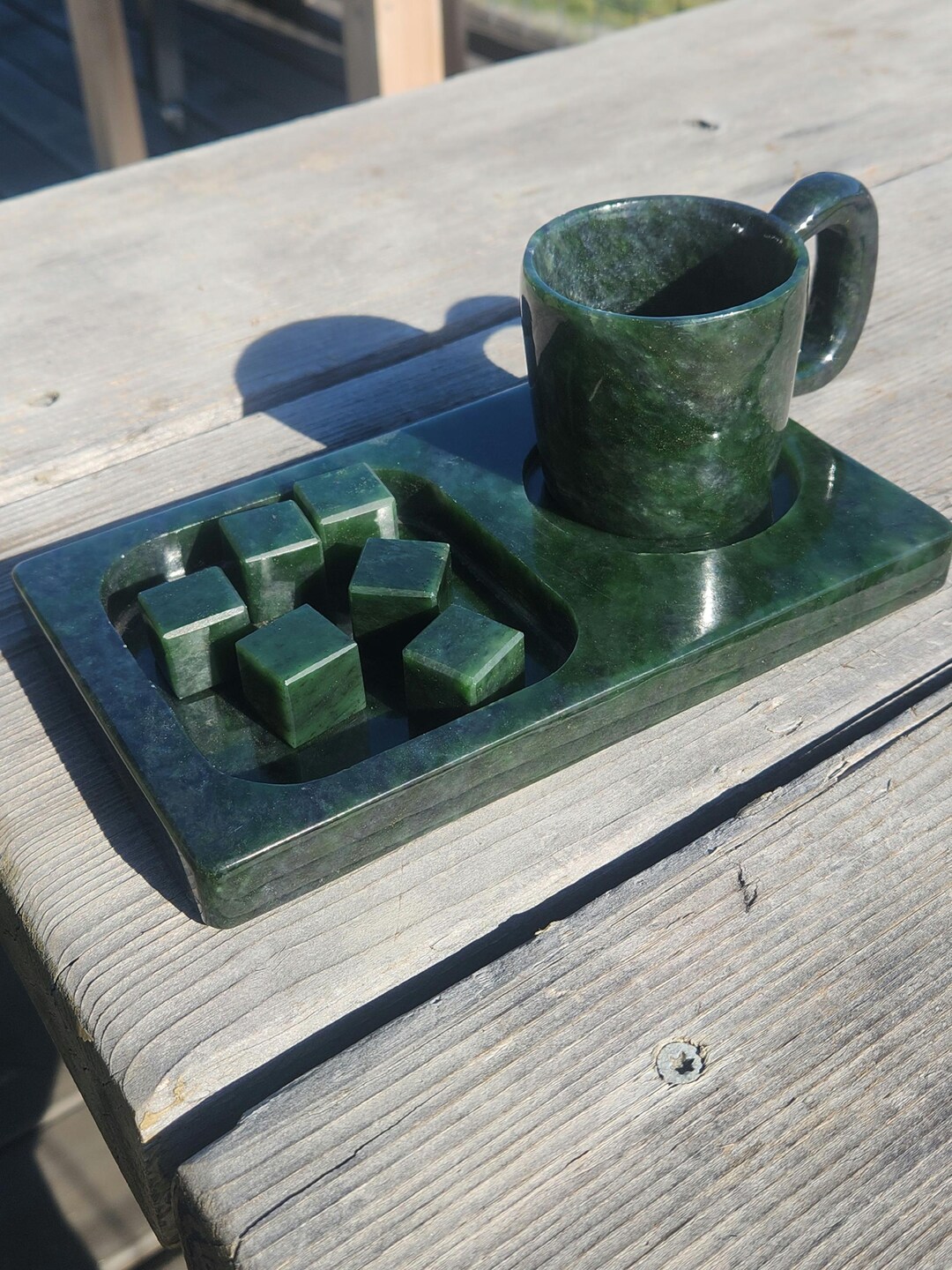Jade – Sculptural Resin Table Clutch main image 1