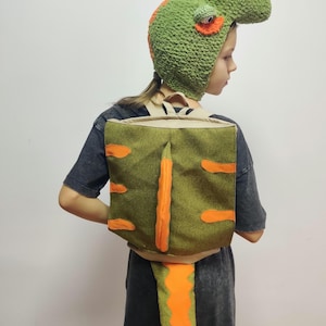 Spinosaurus set: backpack (flap and tail)   + spinosaurus Hat + other dinos for your choice (additional dinos without hat)