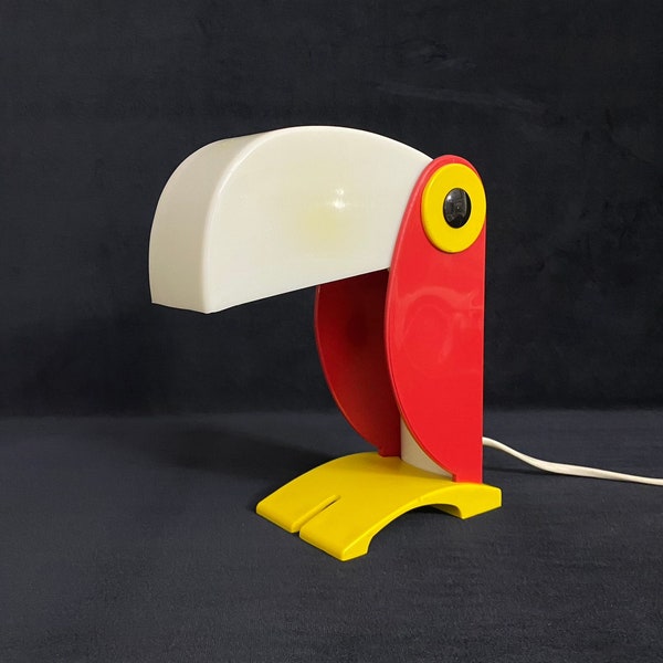Toucan Lamp, Super Rare and Collectible Model, Pop Art Colors, 70s Home Decor, Fully Working, Bird Lamp