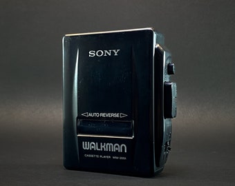 Sony Walkman, Sony Kassettenspieler aus den 1980er Jahren, FM-AM-Radio, Vintage Sony Tape Player, seltenes Sammlerstück, voll funktionsfähig, tragbarer Walkman, WM-2051