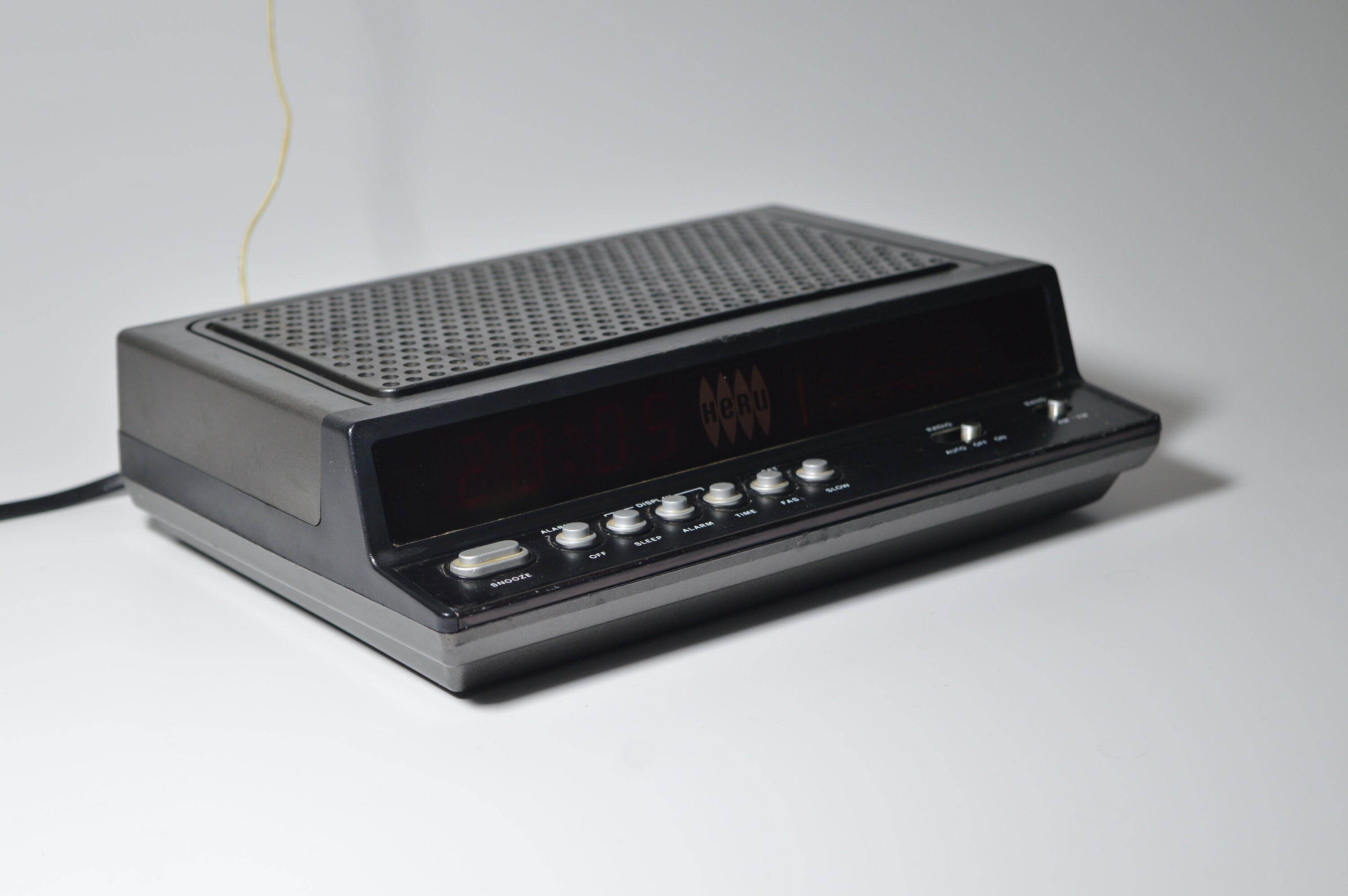 Vintage Digital Clock Radio and Alarm Etsy
