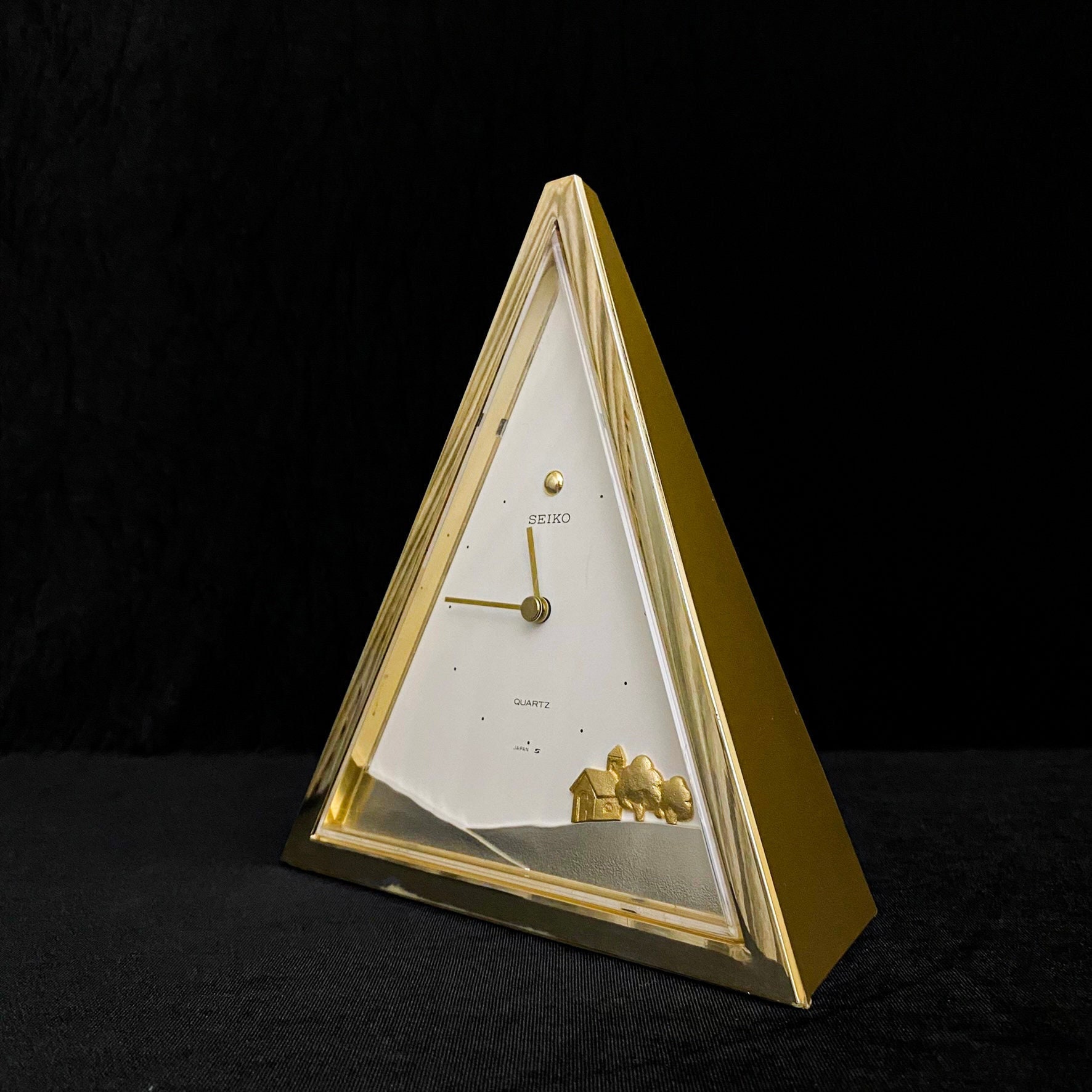 Vintage SEIKO Quartz Table Clock SEIKO Pyramid Clock Antique - Etsy Denmark