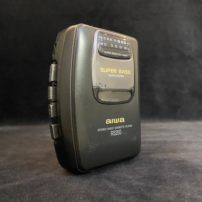 Vintage Aiwa Walkman Cassette Player FM/AM Band Radio Works Etsy