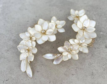 Bridal flowers headpiece,bridal hair comb,fairy tale,country wedding,beach wedding,for bride,hair clip,hair accessories