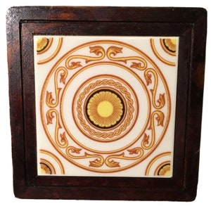Vintage 6&quot; Trivet Ceramic Dal Tile 1&quot;Carved Wood Frame Hot Plate Pottery Mexican