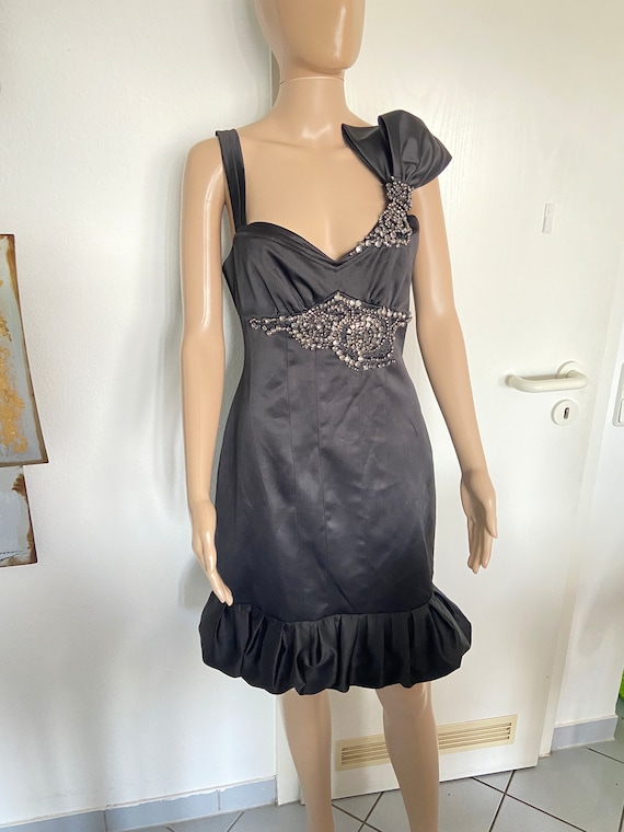 Original Vintage Dress Karen Millen London Black Evening Dress 2000s Rhinestone Special Occasion Designer Satin 38/meter Over Size Mini Viscose - Etsy Ireland Original Vintage Dress Karen Millen London Black Evening Dress 2000s Rhinestone Special Occasion Designer Satin 38/meter Over Size Mini Viscose - Etsy Ireland