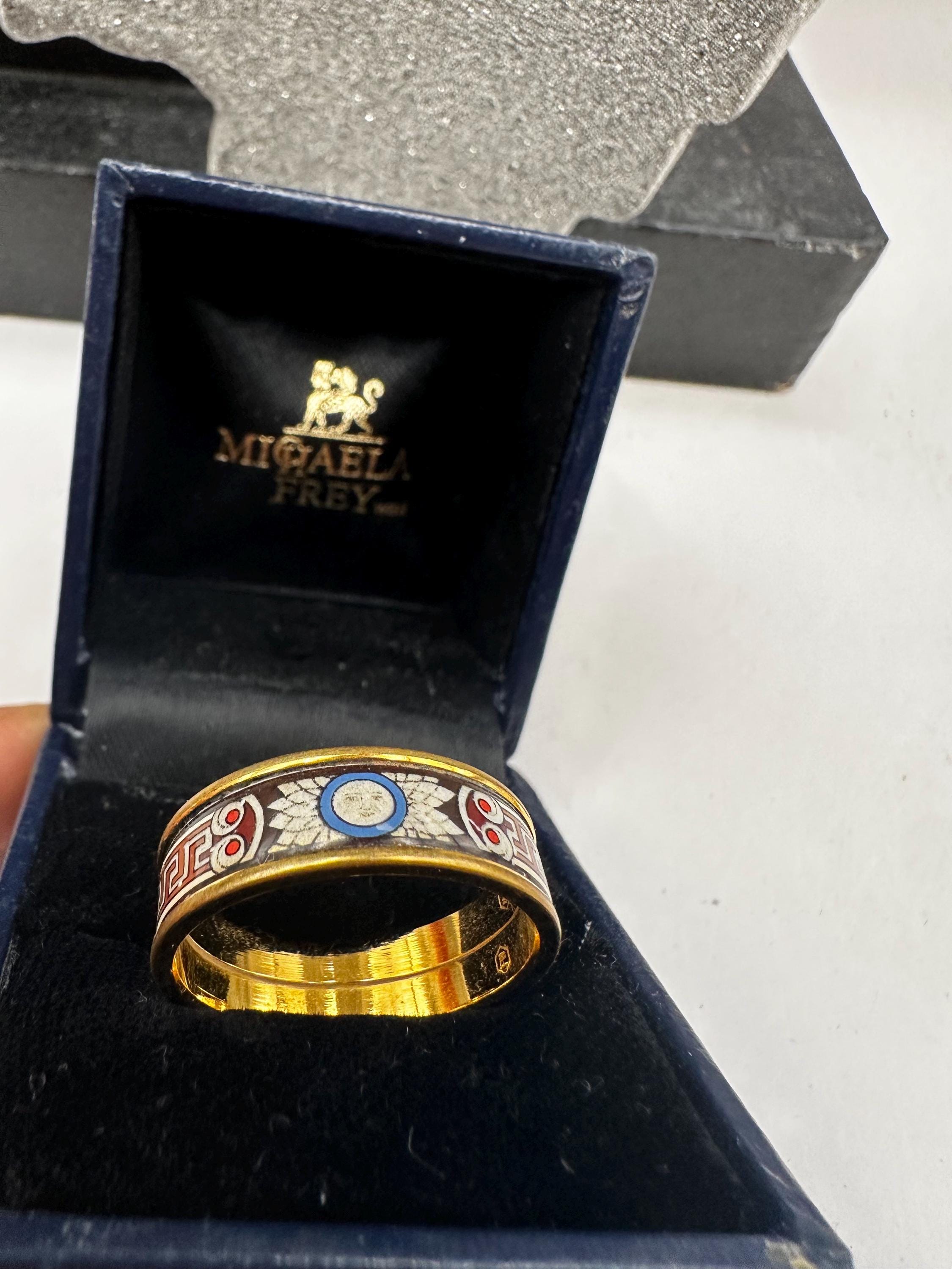 Michaela Frey Team - Etsy