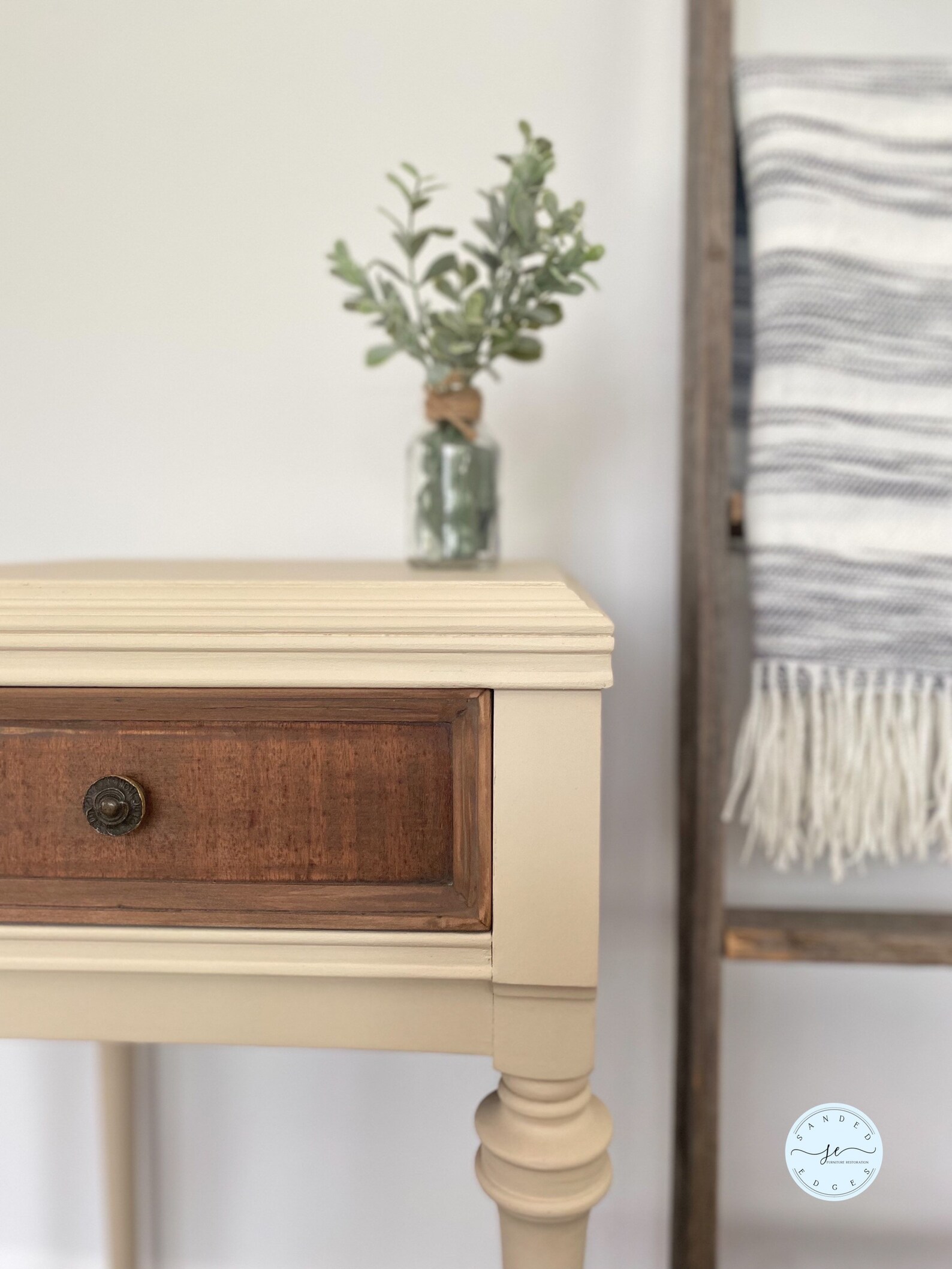 Vintage Side Table Cream Table Nightstand Vintage End Table Etsy