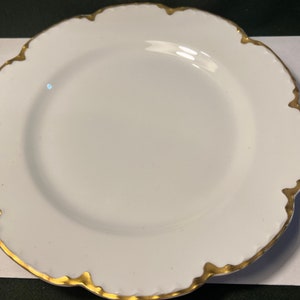 Haviland Schlieger 15- set of 2 dinner plates w/gold trim