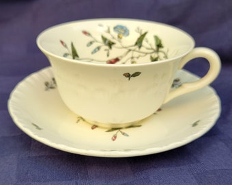 Set of 2 Wedgwood Wild Flowers Cups and Saucers