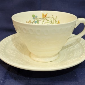 Set of 2 Wedgwood Montreal Cups and Saucers
