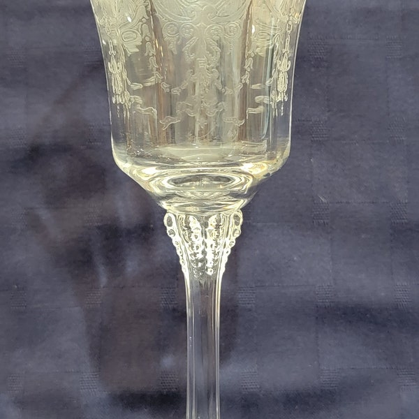 Heisey Minuet Water Goblet