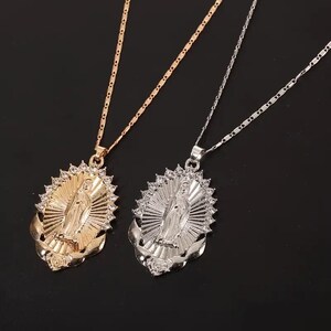Men&#39;s Virgin Mary Pendant Necklace - 18.9&quot; Chain