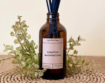 Fall/Winter Scented Reed Diffuser: Amber Glass, Bakery & Holiday Fragrances
