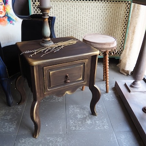 Bed Side Table With One Drawer -Vintage Style - Brown Colour - Side Table- Coffee Table-Chest Of Drawer -Night Stand Table