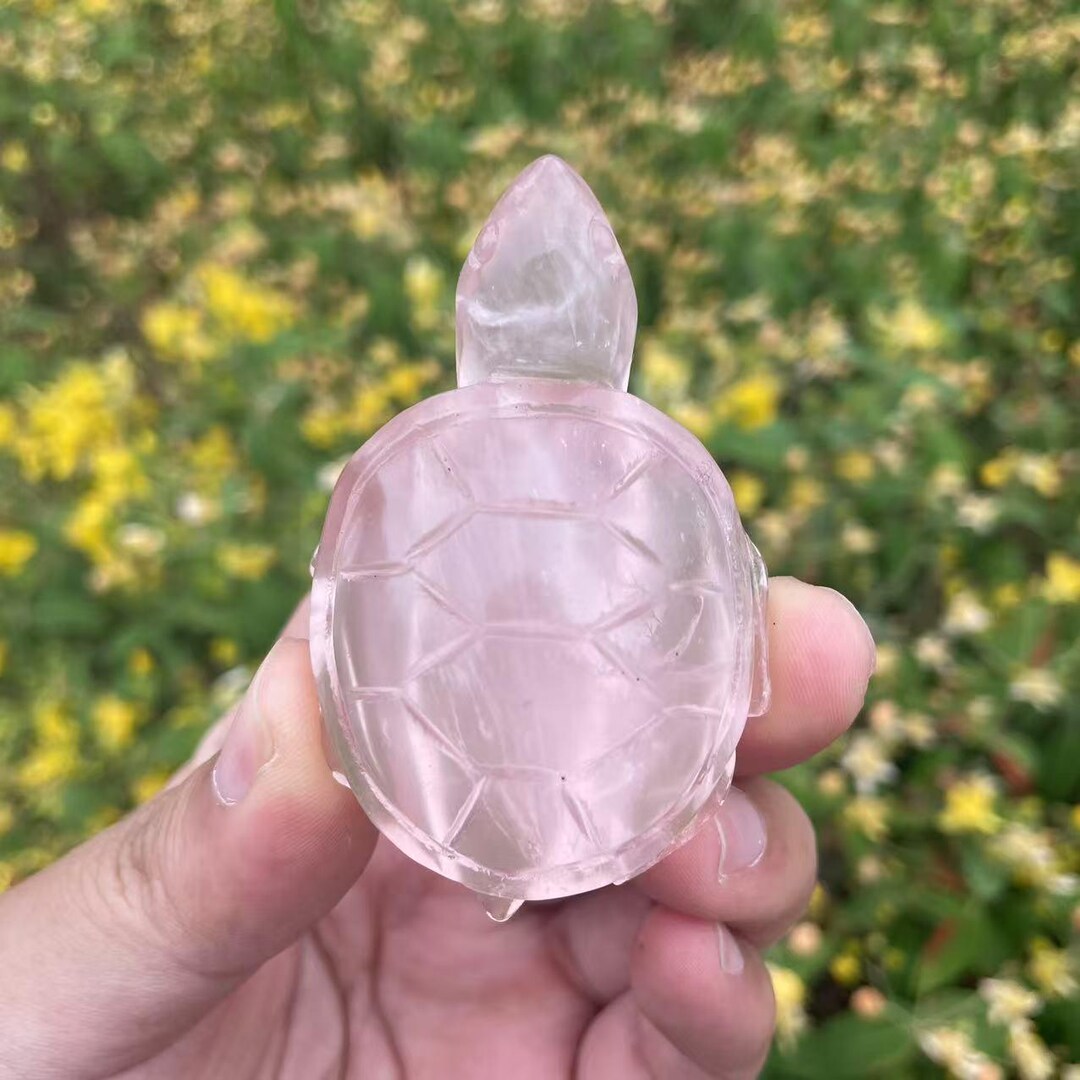 ローズクォーツの亀の彫刻：水晶のウミガメの像、スピリチュアルギフト