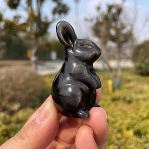 Flash Silver Obsidian Rabbit Carving|Reiki Healing Crystal Animal Bunny Carving|Crystal Bunny Gift for Women and Kids Crystal Rabbbit