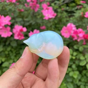 White Opalite Sleeping Cat Carving|Crystal Animal Sleeping Cat Sculpture|Crystal Healing|Crystal Cat Sculpture Gift for Kids and Women