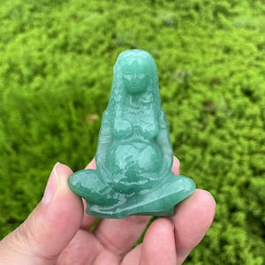 Green Aventurine Mother Earth Carving|Healing Crystal|Mother Earth Statue Of Goddess Gaia|Crystal Mother&#39;s Gift for Kids Women and Men