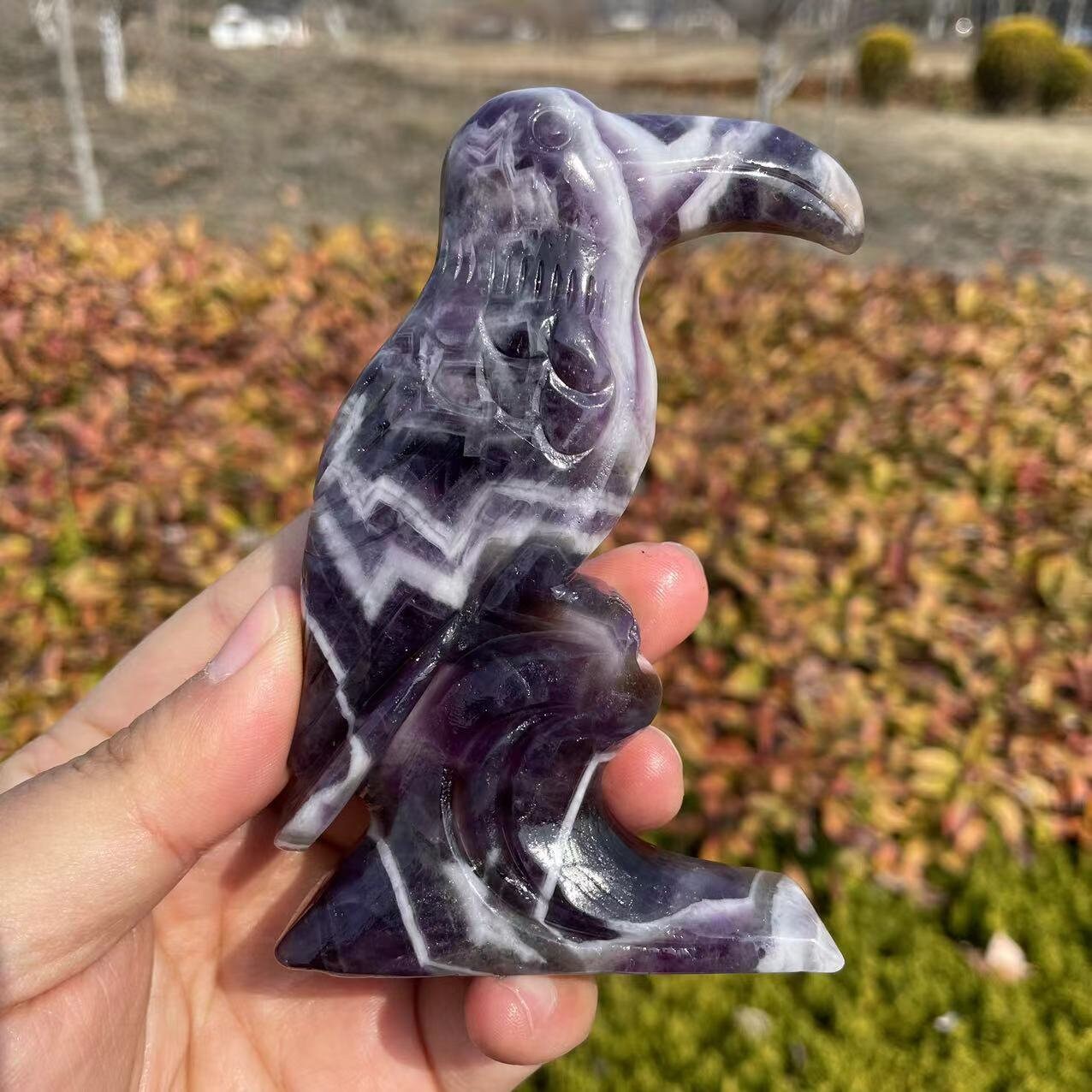 手彫りの夢のアメジストオオハシ彫刻：クリスタルバードギフト - Etsy 日本