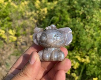 Moonstone Stitch Carving: Healing Crystal Statue