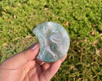 Druzy Moss Agate Moon Carving: Healing Crystal Sculpture