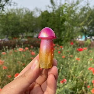 Aura Dream Amethyst Mushroom Carving|Healing Crystal|Crystal Amethyst Mushroom Carvings|Energy Stone|Unique Gift for Her and Kids #02
