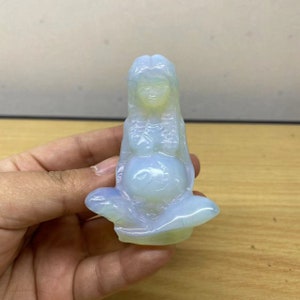 White Opalite Mother Earth Carving|Healing Crystal Carving|Mother Earth Statue Of Goddess Gaia|Crystal Mother&#39;s Gift for Kids Women and Men