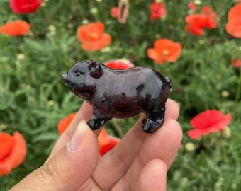 Cute Garnet Pig Carving|Healing Crystal|Garnet Animal Pig Carving|Natural Crystal Animal Pig Sculpture|Crystal Gift for Women and Kids
