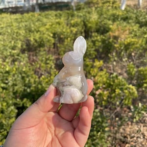 Cute Flower Green Agate Rabbit Carving|Healing Crystal Carving|Crystal Animal Bunny Sculpture|Energy Stone|Crystal Gift for Her and Kids #02