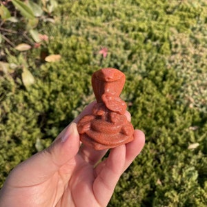 Gold Sandstein Cobra Carving|Kristall Tier Schlange Skulptur Kristall Geschenk für Kinder und Frauen|Chakras Kristall und Kristallheilung