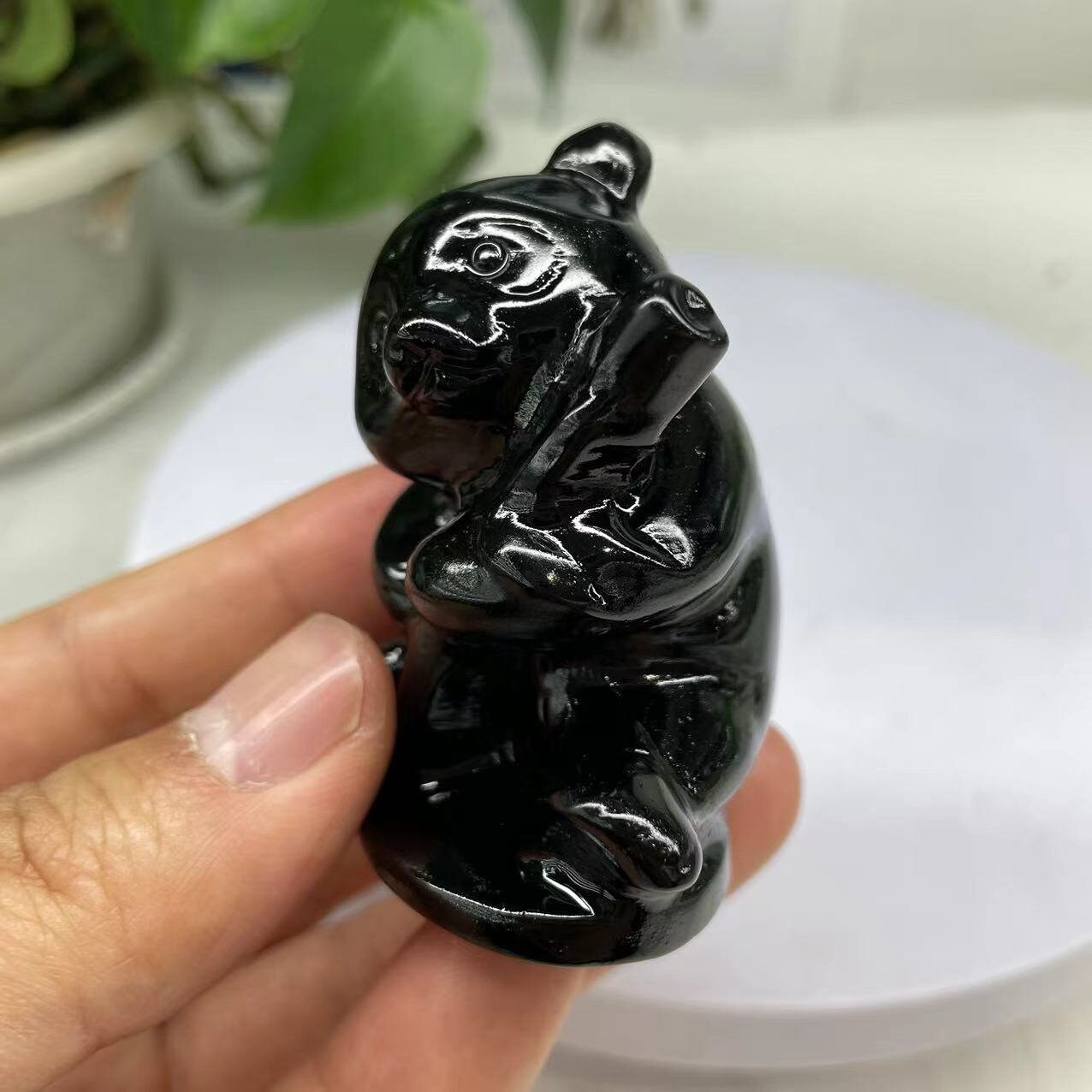 黒曜石パンダ彫刻：癒しのクリスタル動物彫刻 - Etsy 日本
