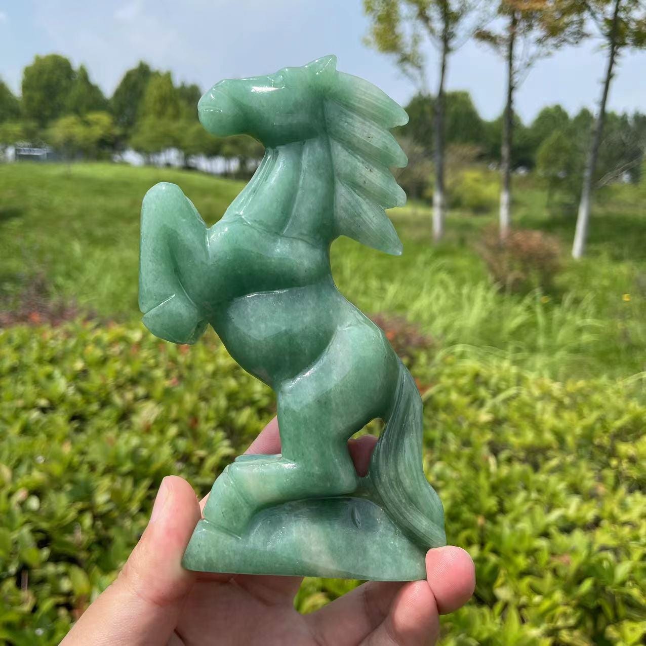 グリーンアベンチュリンの馬の彫刻：クリスタル動物の置物（5.89インチ