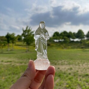High Quality Crystal Clear Quartz Jesus Carving|Crystal Jesus Sculpture Crystal Jesus Gift for Kids and Women|Crystal Healing Jesus Statue B